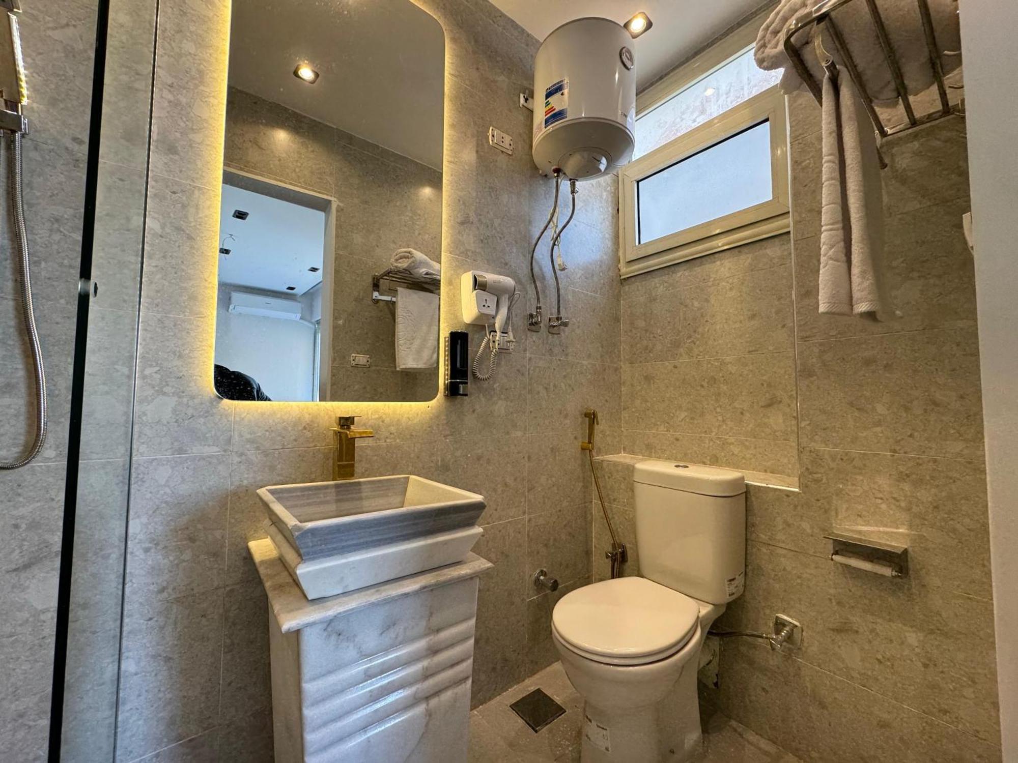 New White Pyramids Inn Ghatati Exterior photo